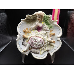 Hasee Handpainted Decorative Plate Figurine 3D
